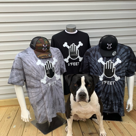 6’ FEET Hand And Cross Bones Tee Shirt - Picture 8 of 8